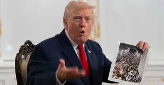 অভিবাসনপ্রত্যাশীদের আশ্রয় আবেদনের সব সিদ্ধান্ত স্থগিত যুক্তরাষ্ট্রের